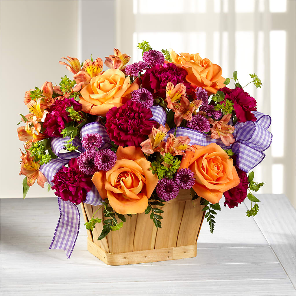 New Dream Basket – Petite Flower Shop, San Antonio TX