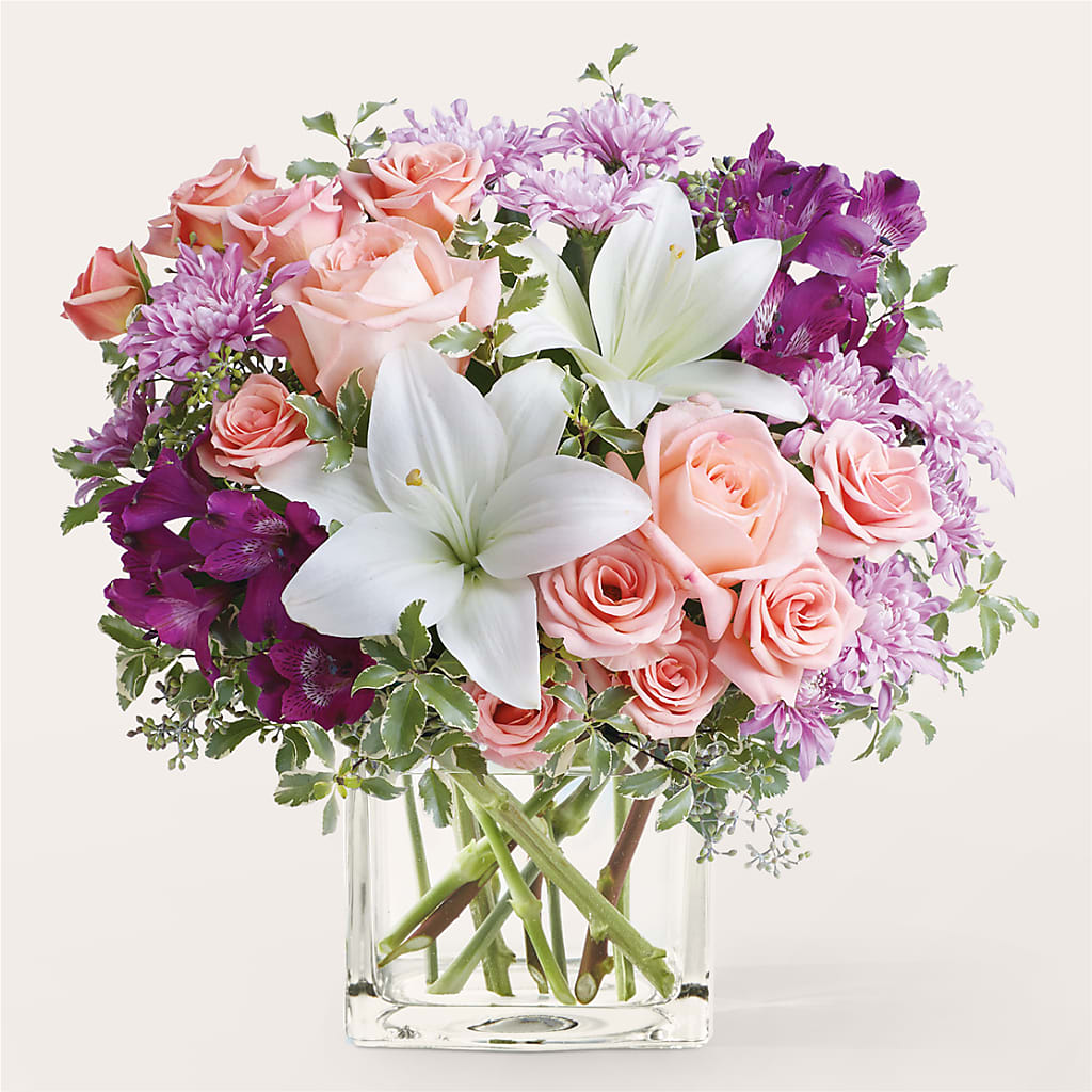 Mani Pedi Bouquet – Petite Flower Shop, San Antonio TX