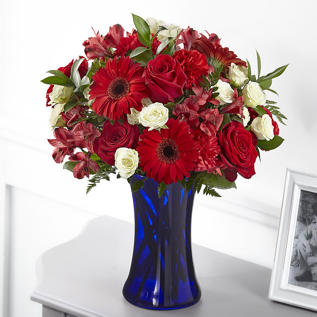 Hearts Embrace Bouquet – Petite Flower Shop, San Antonio TX