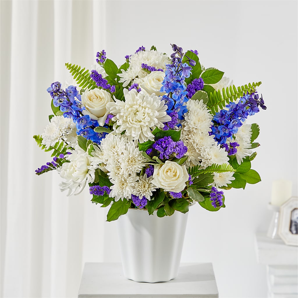 Hold Dear Tabletop Basket – Petite Flower Shop, San Antonio TX