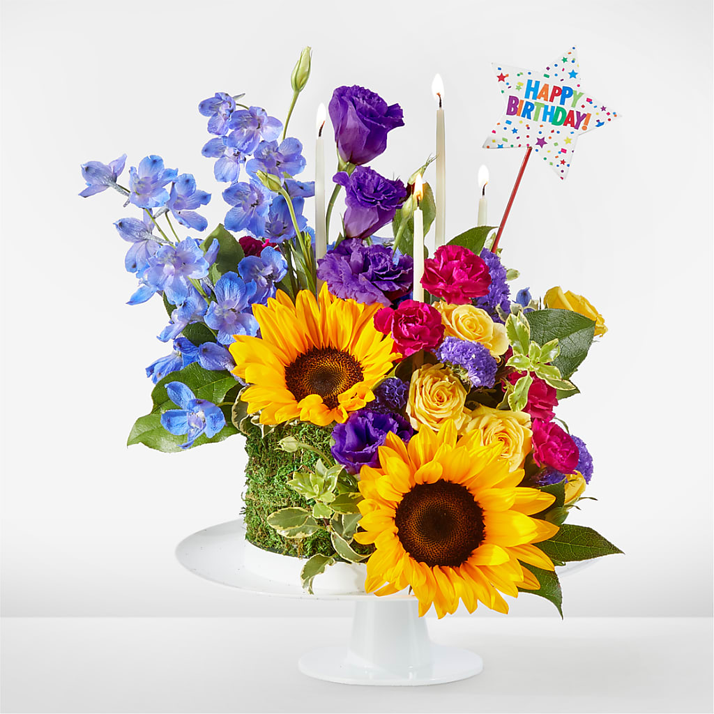 Star of the Day Floral Cake – Petite Flower Shop, San Antonio TX