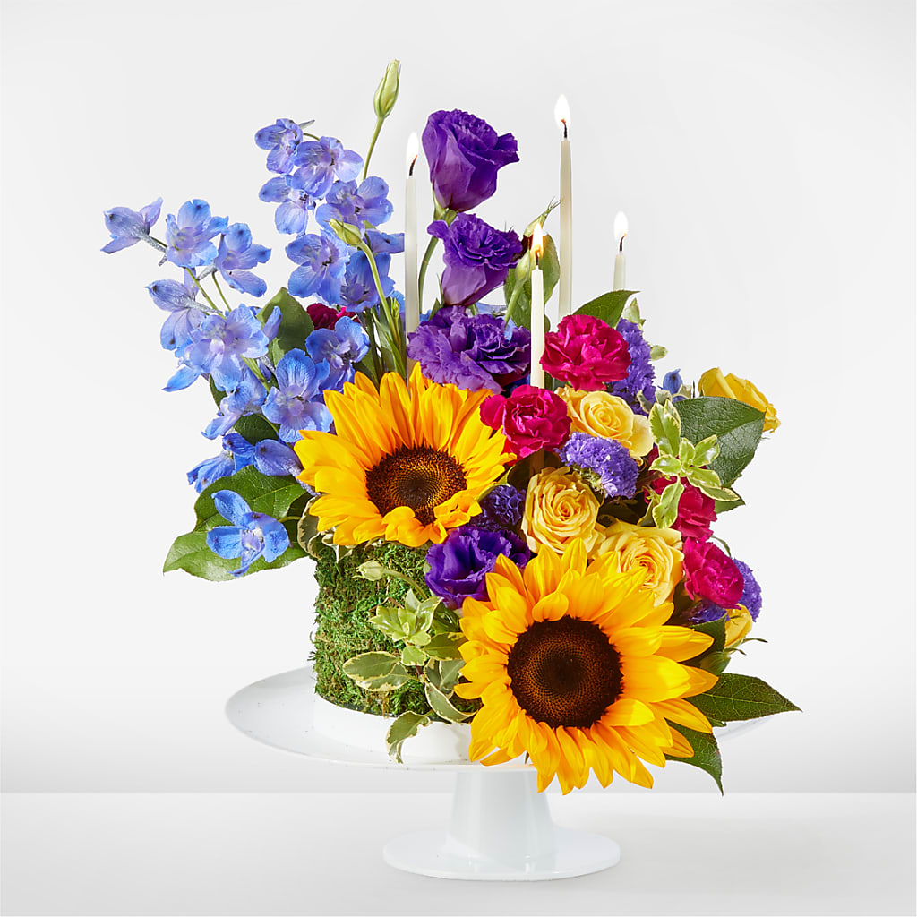 Star of the Day Floral Cake – Petite Flower Shop, San Antonio TX