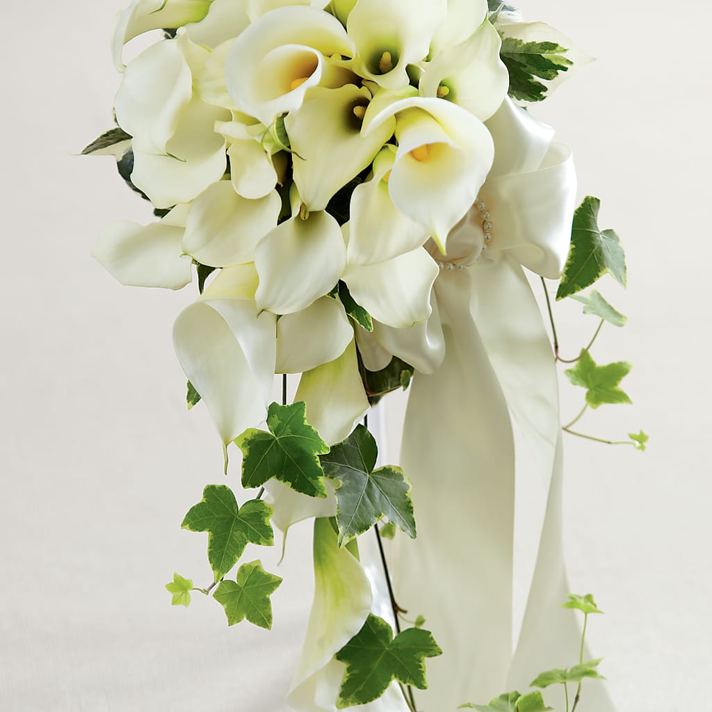 White Chapel Bouquet – Petite Flower Shop, San Antonio TX