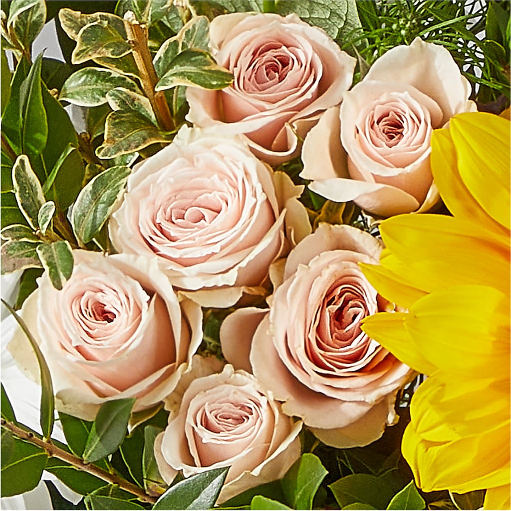 The Good Life Bouquet –  Petite Flower Shop, San Antonio TX
