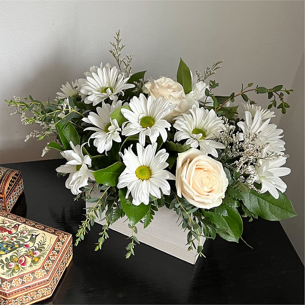 Fresh Linen Box Bouquet –  Petite Flower Shop, San Antonio TX